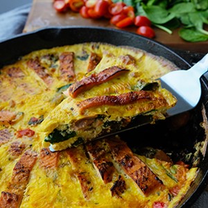 Frittata au saumon à la fumée de pommier